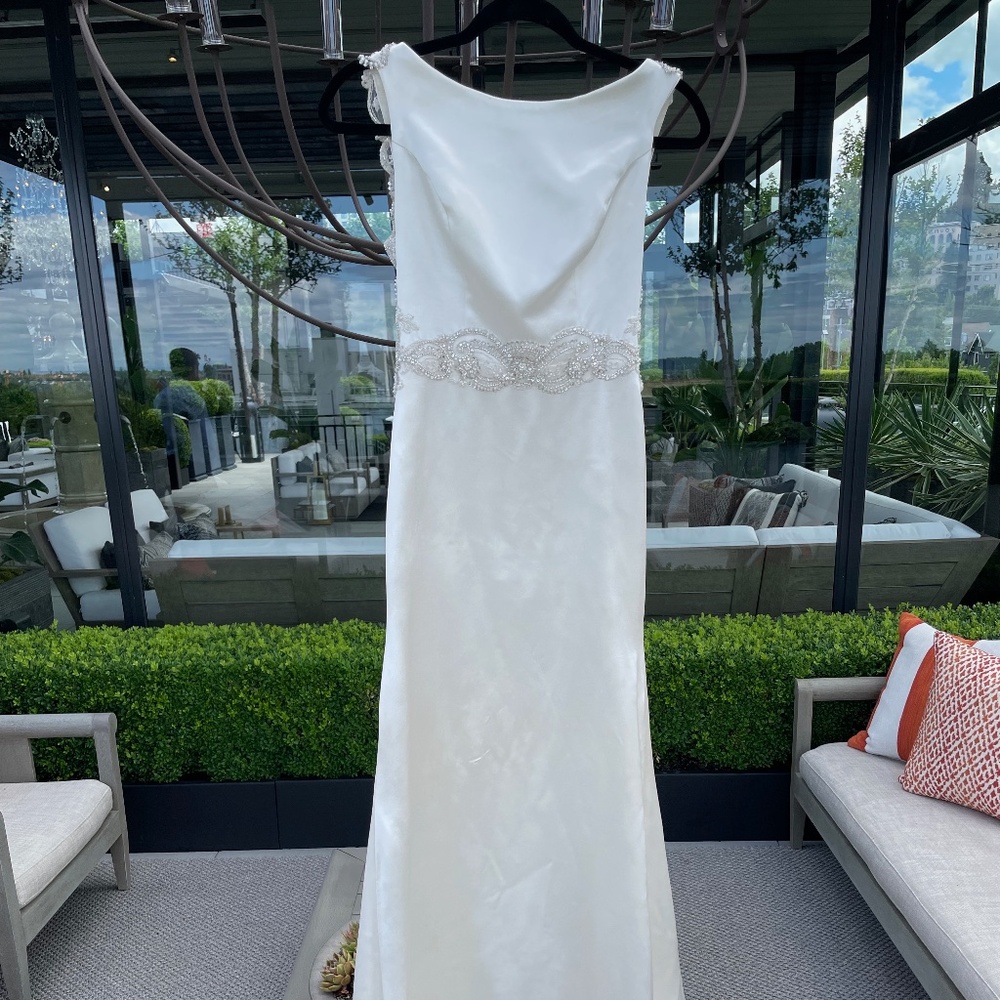 Sheath wedding gown